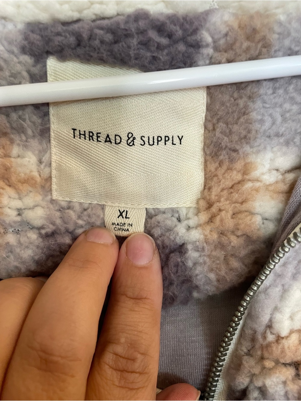 Thread & Supply pullover - Picture 3 of 3